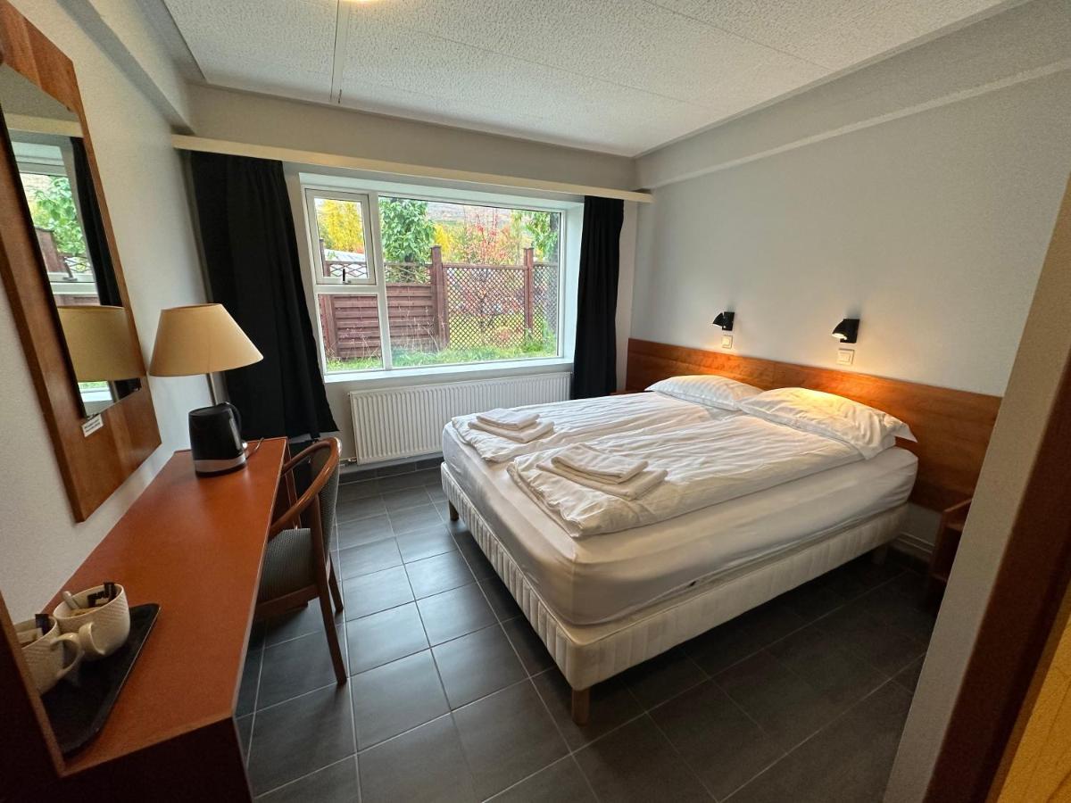 Hotel Austur Reydarfjordur ภายนอก รูปภาพ