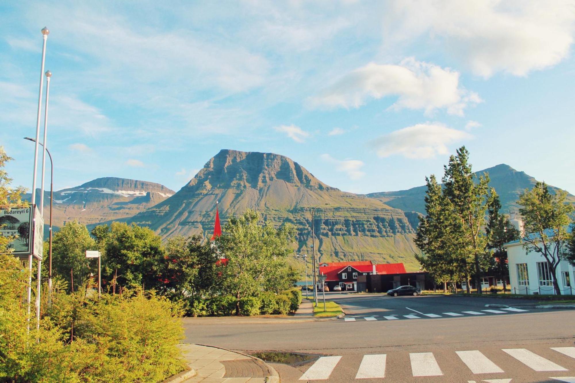 Hotel Austur Reydarfjordur ภายนอก รูปภาพ