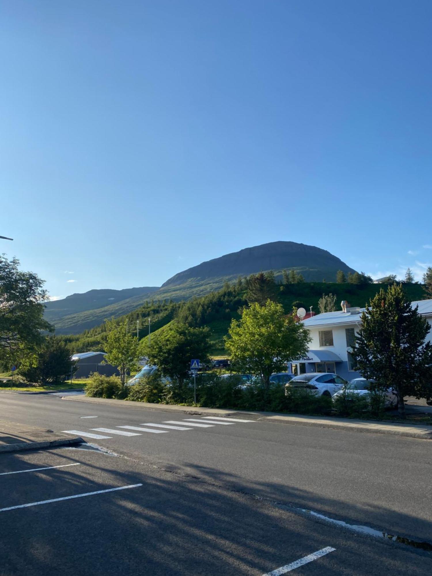 Hotel Austur Reydarfjordur ภายนอก รูปภาพ