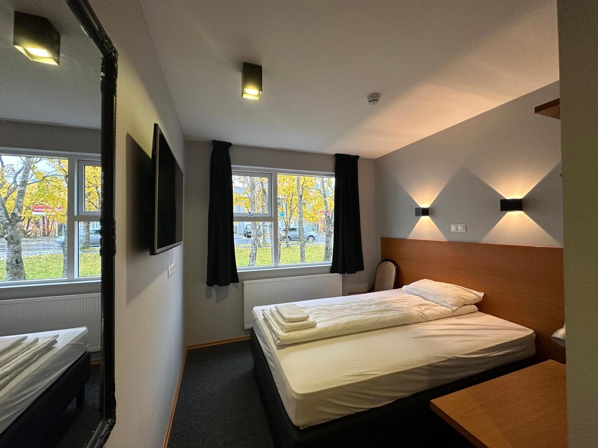 Hotel Austur Reydarfjordur ภายนอก รูปภาพ